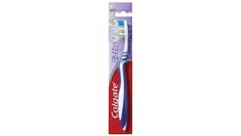 Zig-Zag Charcoal Toothbrush COLGATE