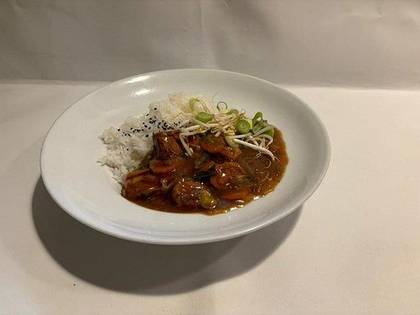 1) Kuřecí kung-pao s mungo klíčky