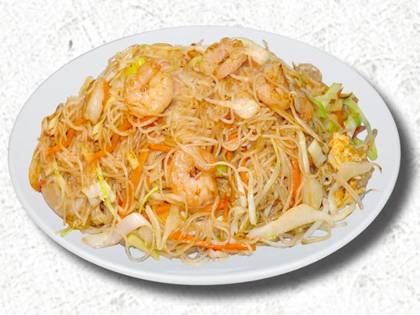 Fried Rice Noodles with Shrimp