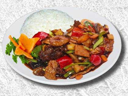 Eight Treasures in Spicy Sauce (Three Types of Meat)