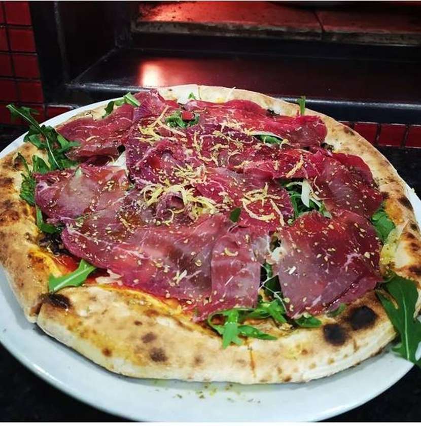 Pizza Bresaola