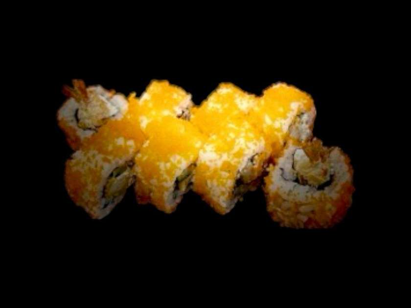 Uramaki Crispy Shrimp Red Caviar