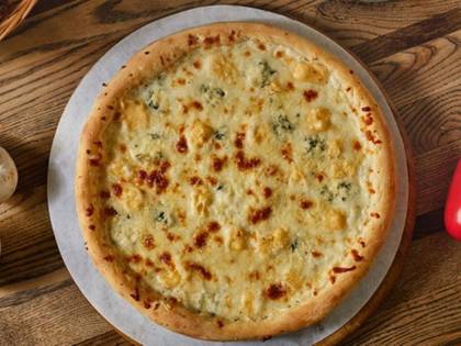 Quattro Formaggi Pizza (40cm)