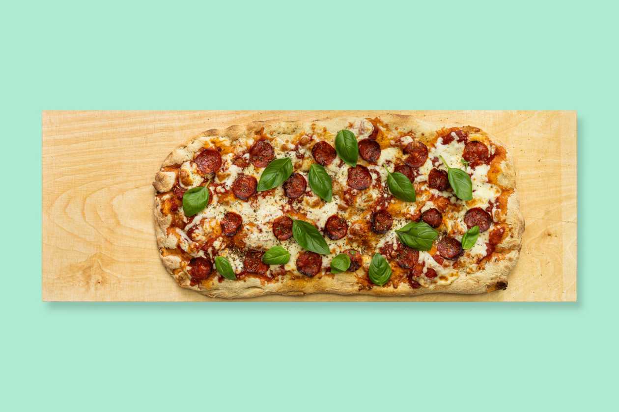 Pizza Spicy Salami Napoli