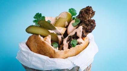 ქათმის ქაბაბი პიტაში