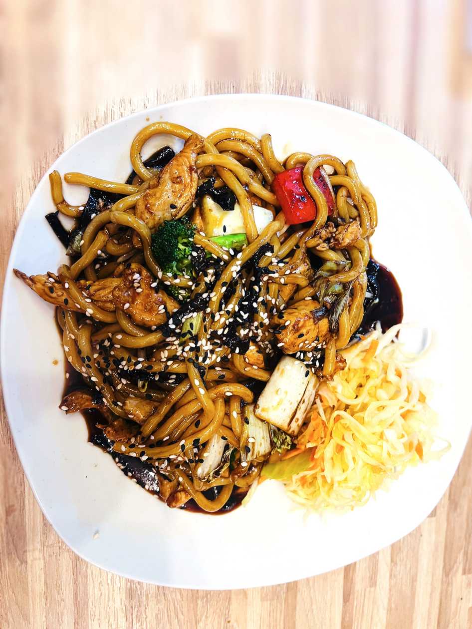 Makaron Udon z Wieprzowiną