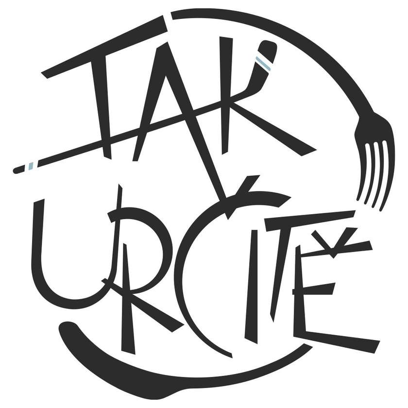 1Kg Pikantních Hot Wings s jalapeňos, salátem coleslaw a kváskovým chlebem