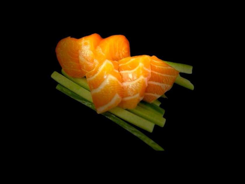 Sashimi Salmon Tataki