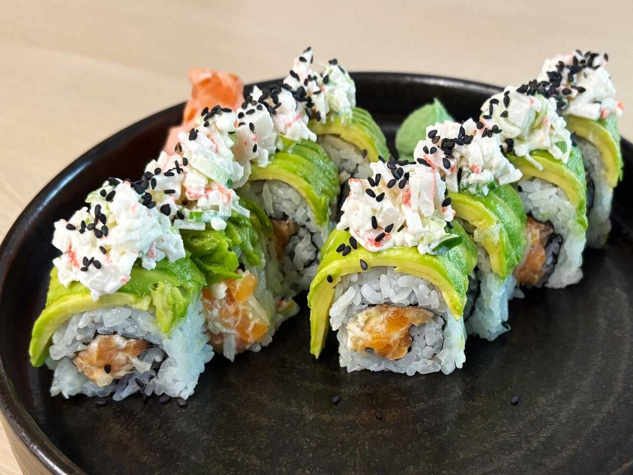 Salmon Avocado Roll