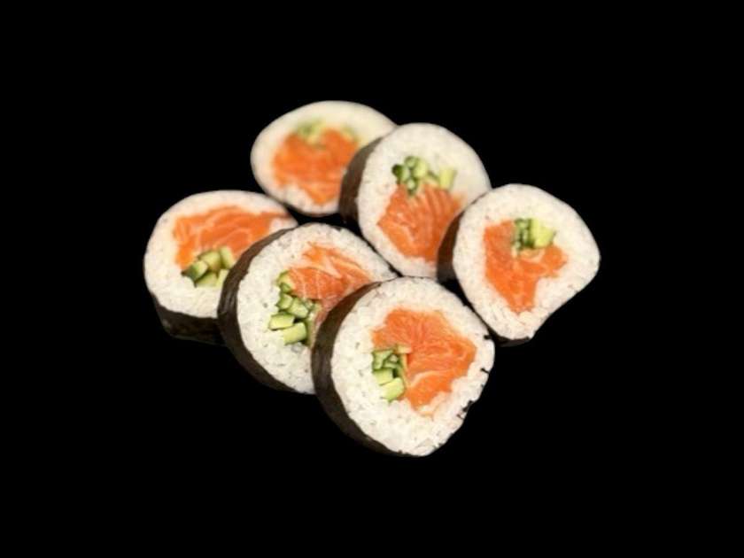 Futomaki Salmon And Cucumber