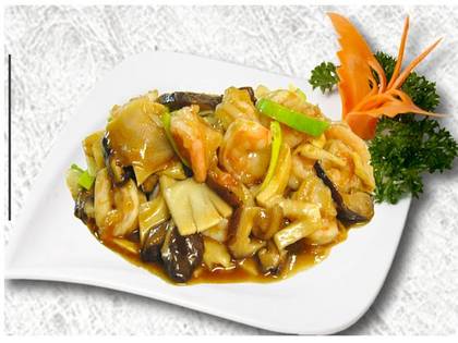 Shrimp with Bamboo and Mushrooms