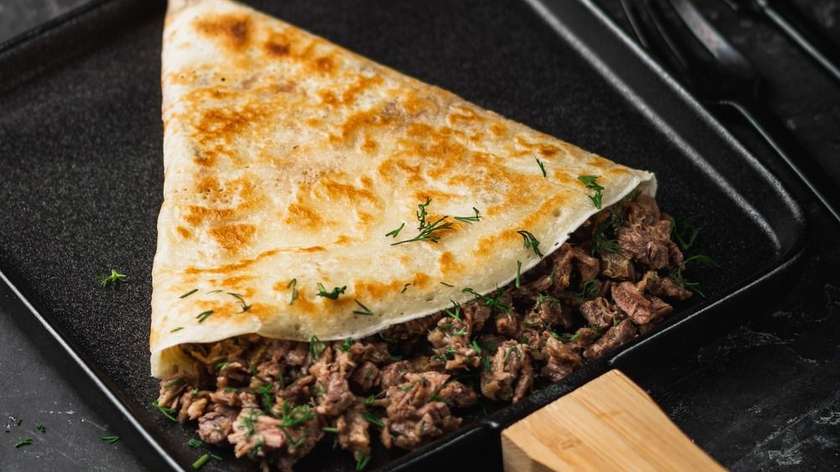 Pancake with meat