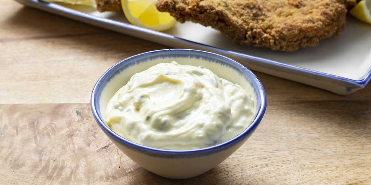 Homemade tartar sauce