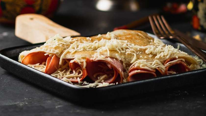 Pancake with ham and cheese