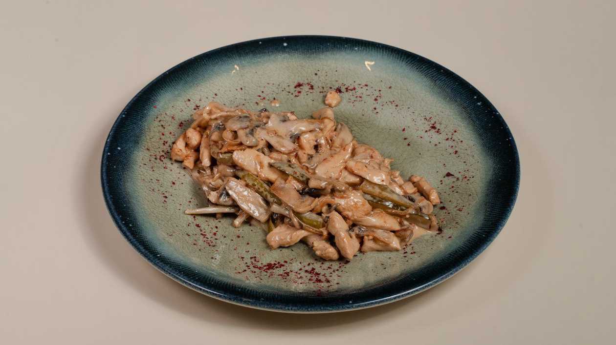 Chicken Stroganoff