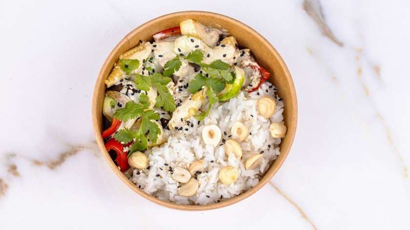 Curry bowl with chicken