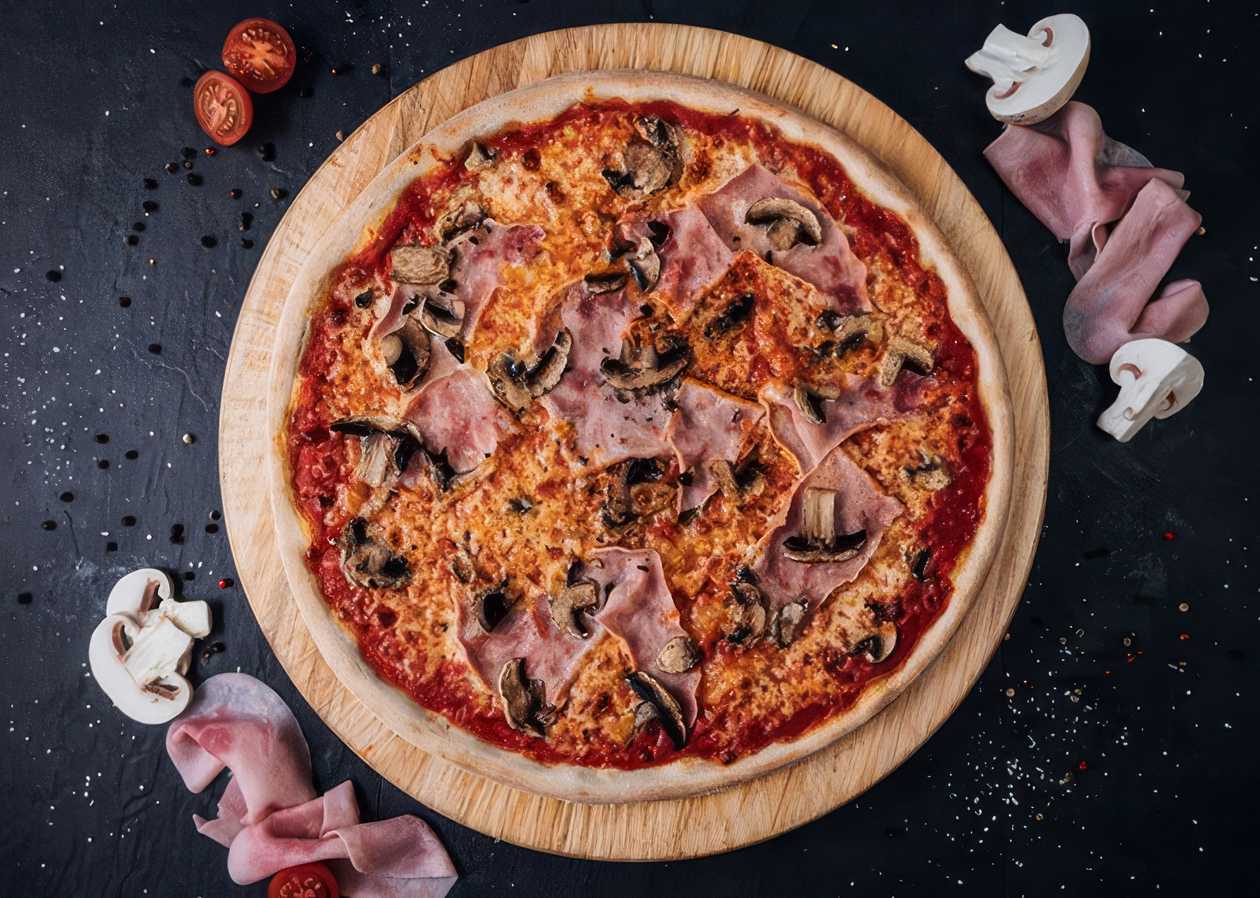 Gluten-Free Pizza with Ham and Mushrooms