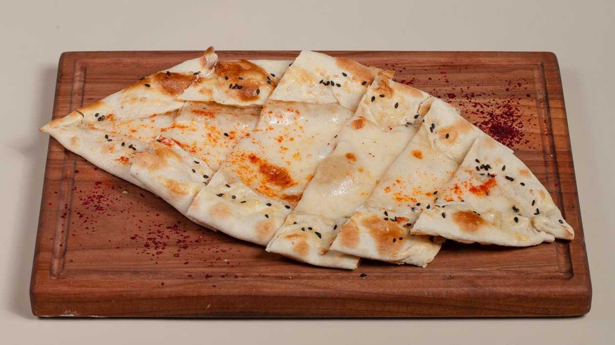 Pide with Cheese