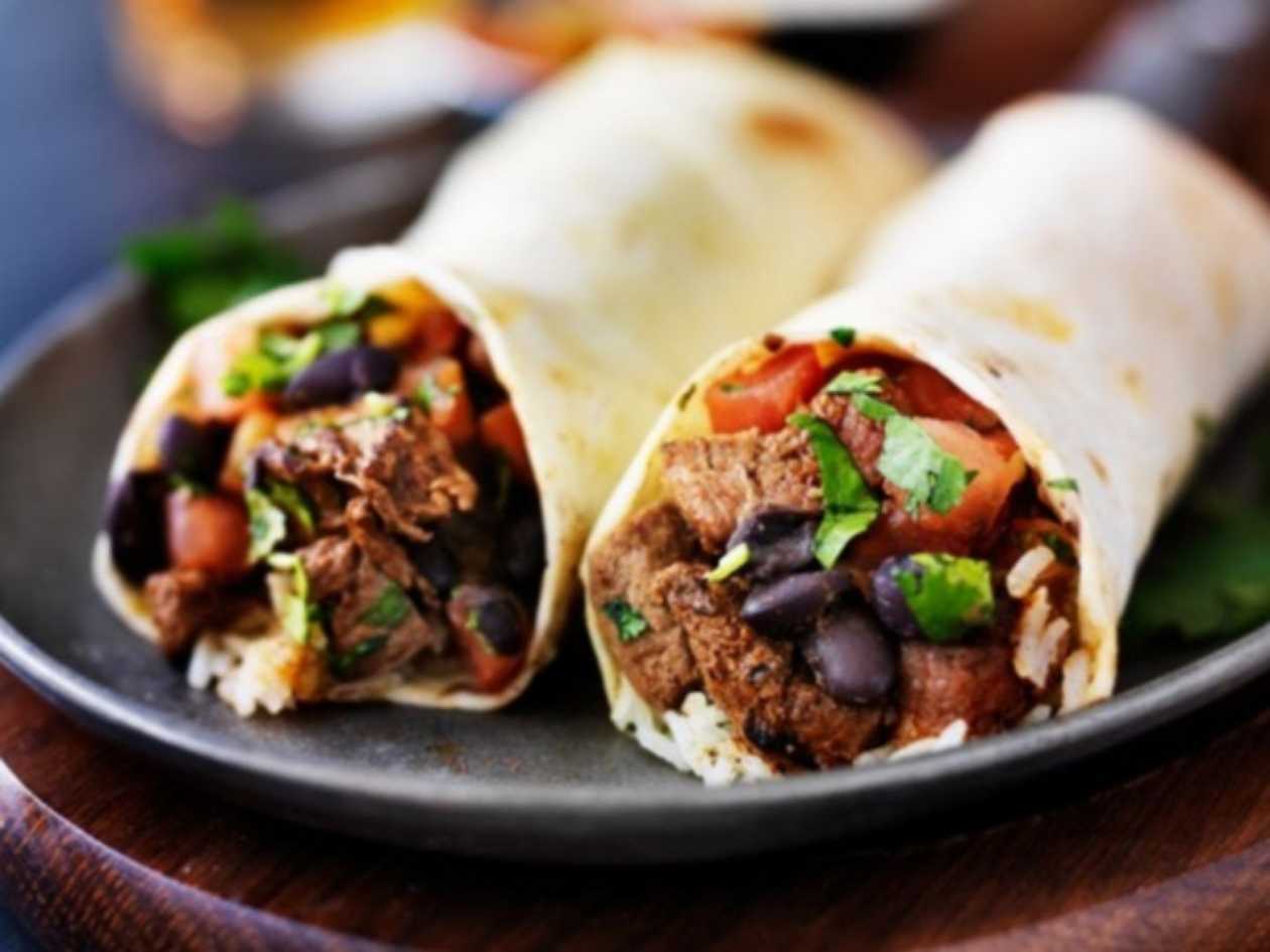 Burrito Chillli Con Carne