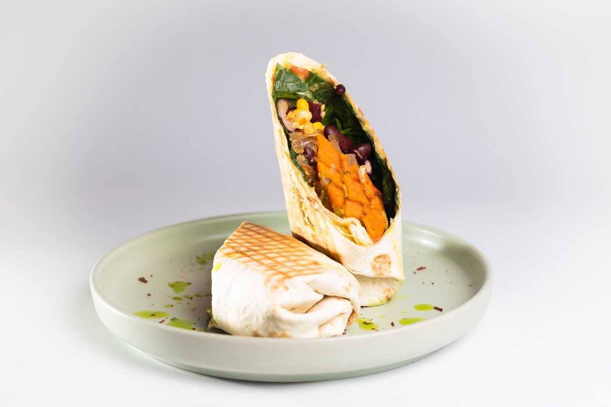 Burrito cu cartofi dulci și fasole roșie - De Post