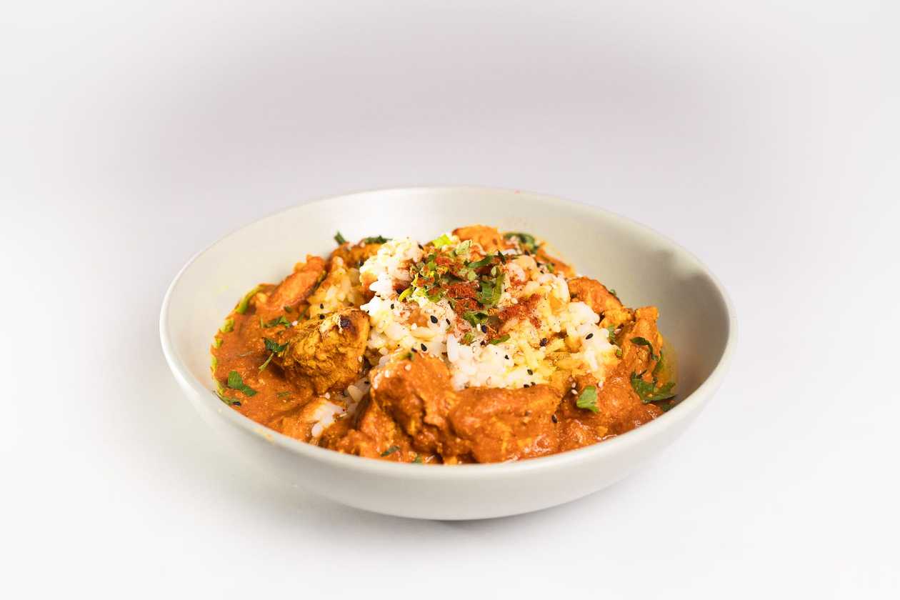 Tikka Masala & Clean Rice cu Stafide