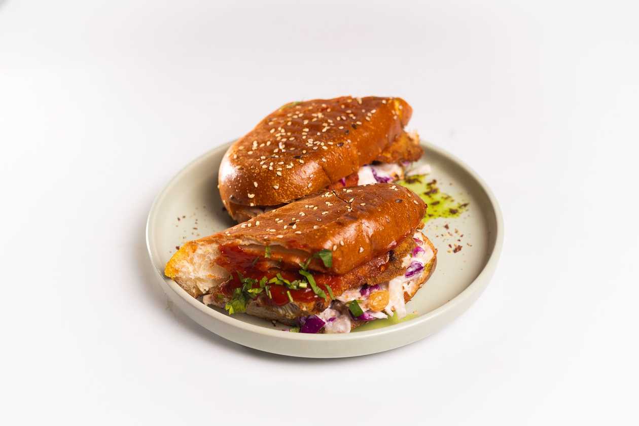 Sandwich cu pui Nashville