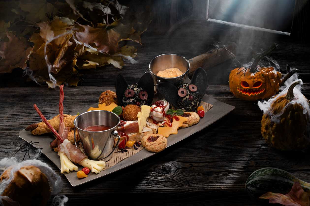 Helovyno rinkinys 2–3 asmenims