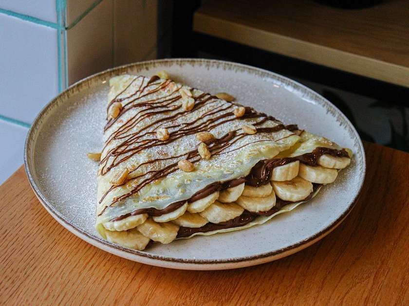 Pancake with Banana and Chocolate