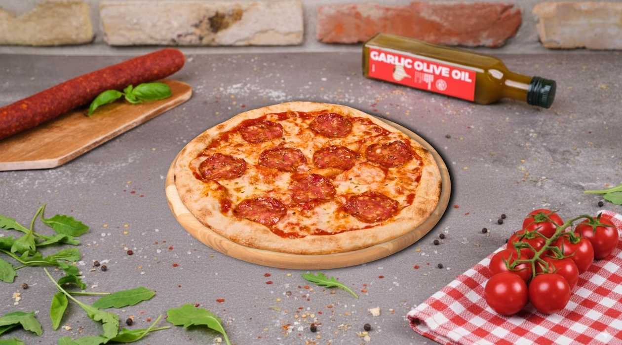 Pizza salami Dolce 22cm