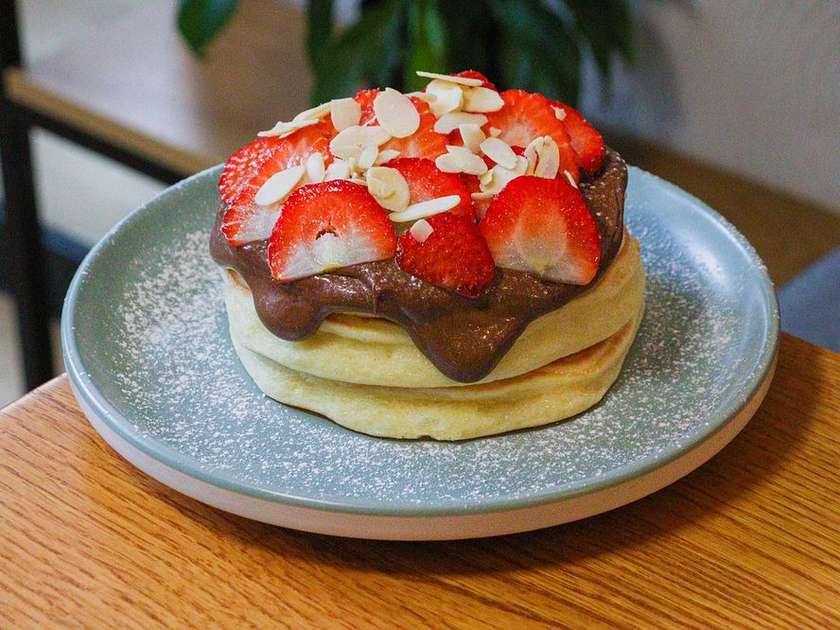 Pancakes with Strawberry and Nutella