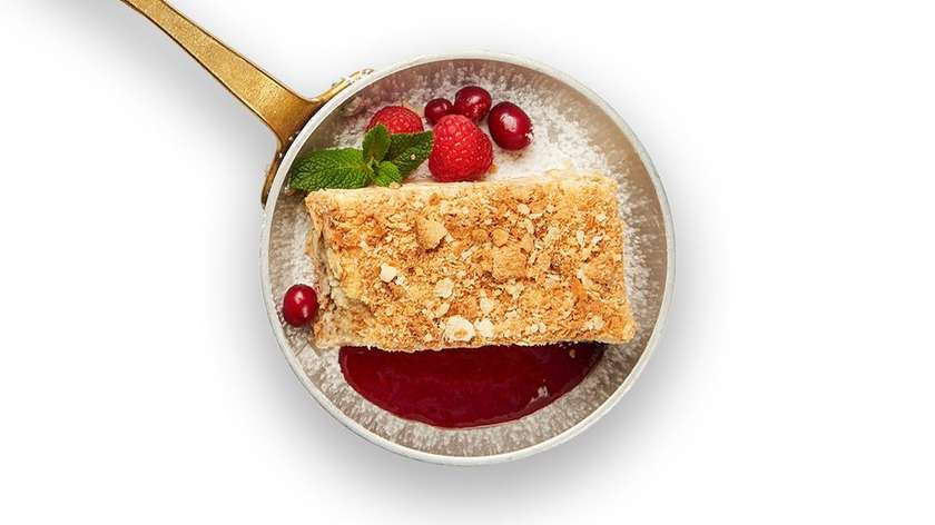 Homemade „Napoleonas" with raspberry sauce