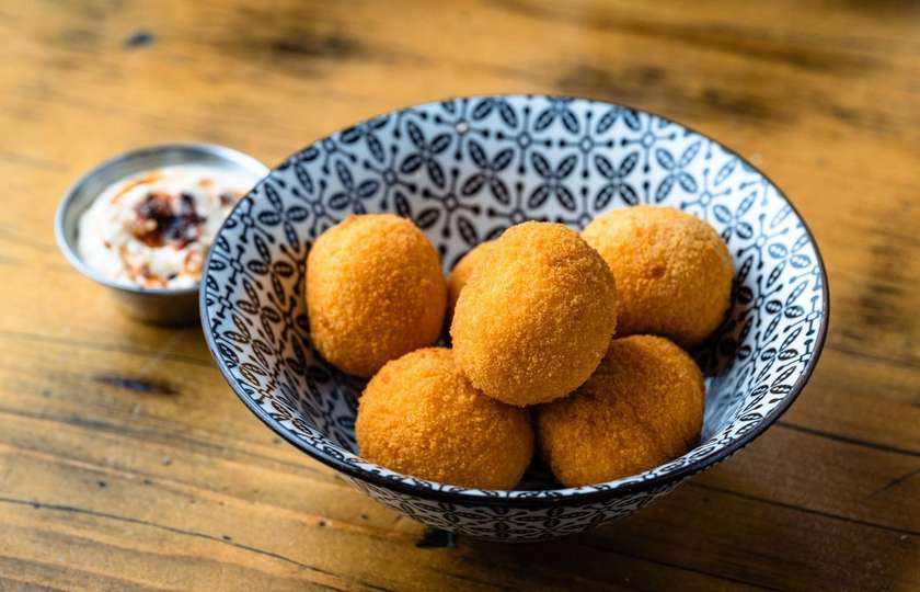 Cheesy Jalapeno Balls