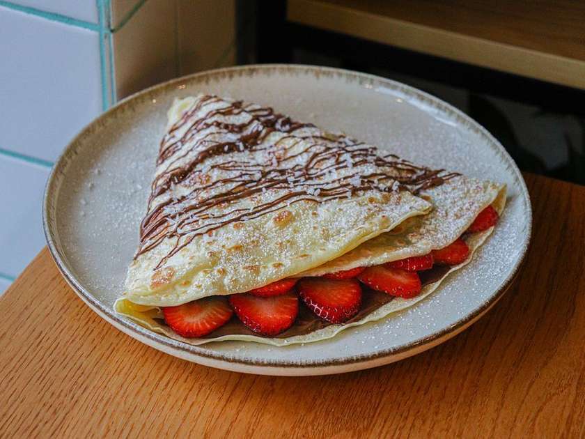 Pancake with Strawberry and Nutella