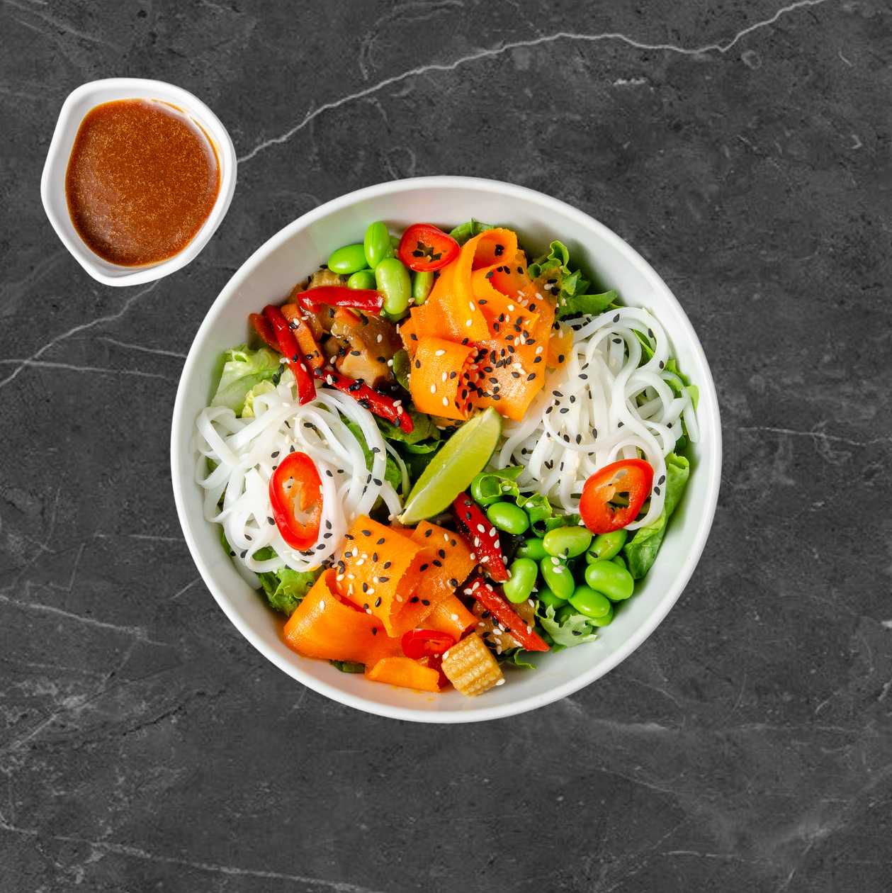 Azijietiškos salotos