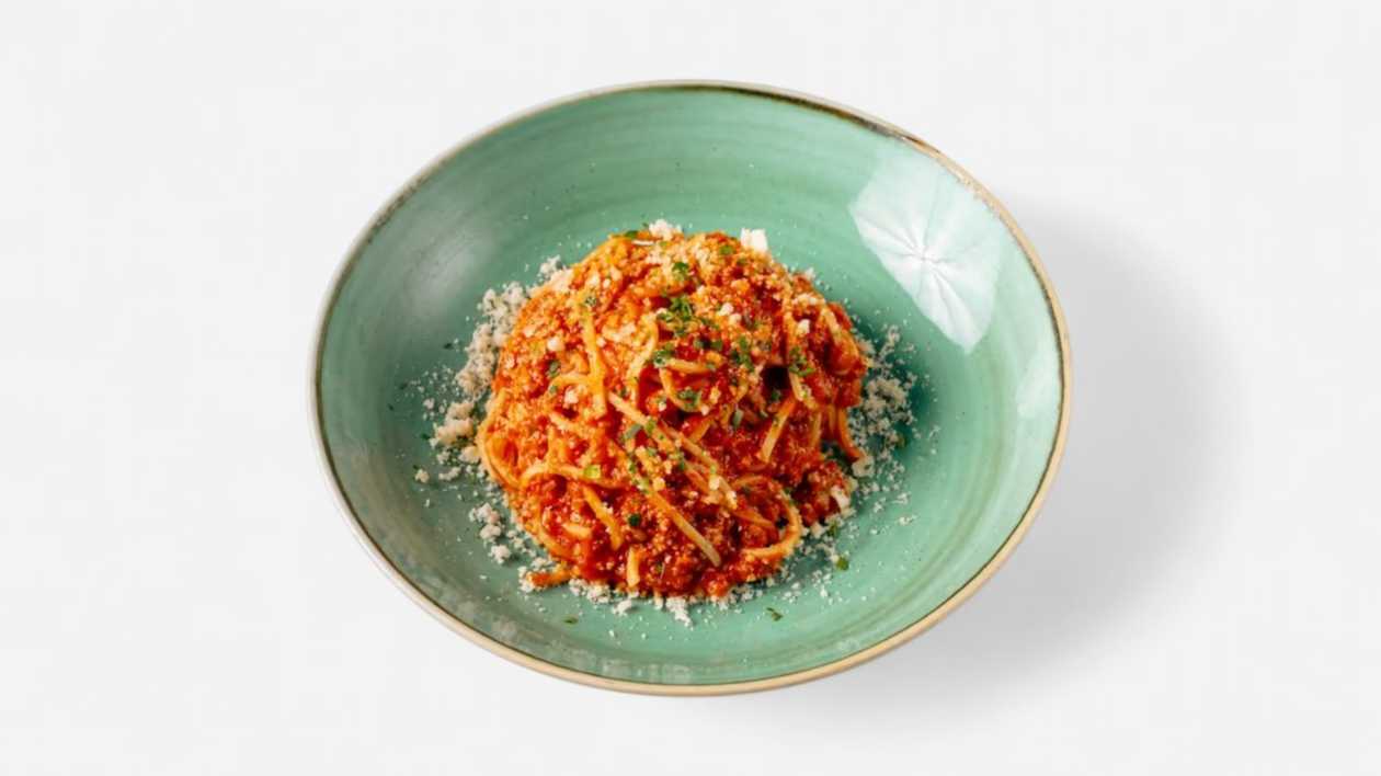 Spaghetti Chitarra Ragù Alla Bolognese
