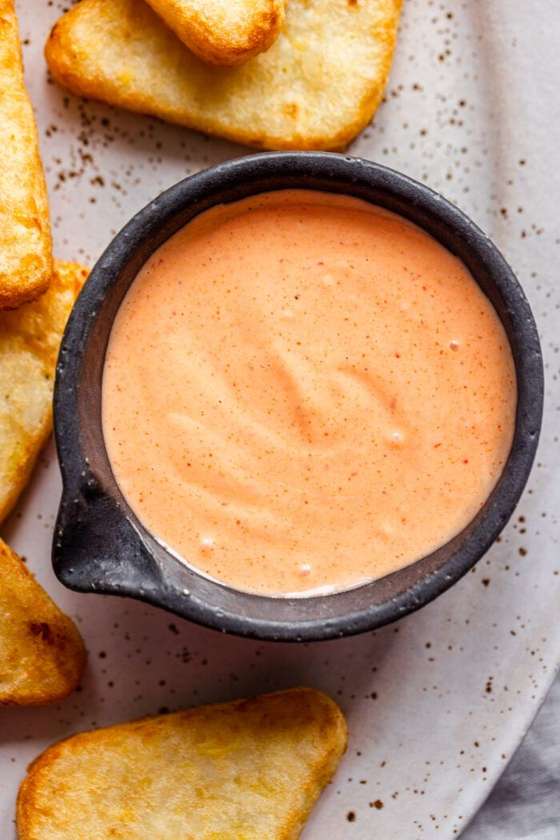 Homemade siracha mayo