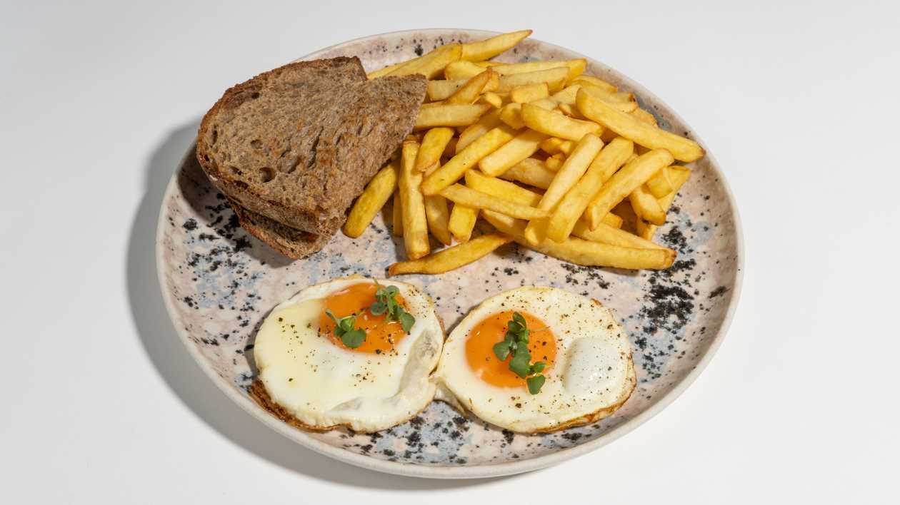 Eggs and Chips