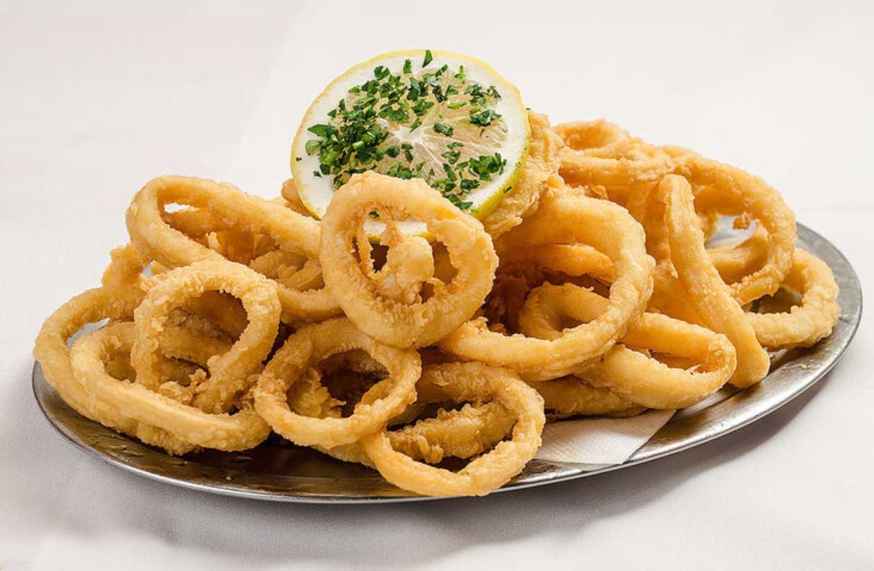 Calamari Fritti with Remoulade Sauce