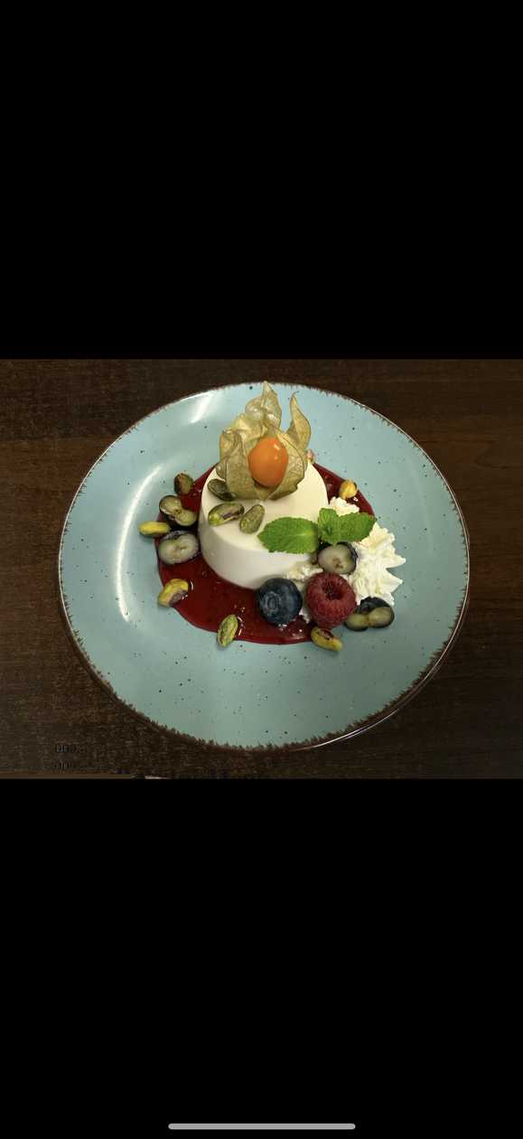 Panna Cotta with Raspberries