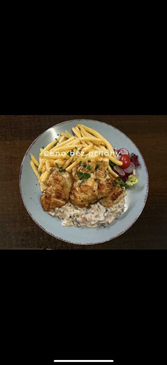 Chicken medallions, cream, ham, mushrooms, leek