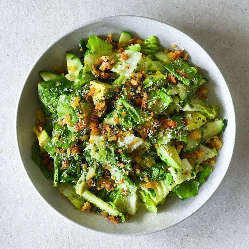 Crunchy green salad