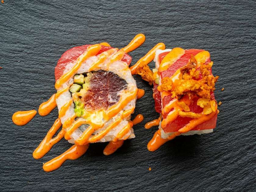 Spicy Tuna Sashimi Roll 8 Pcs