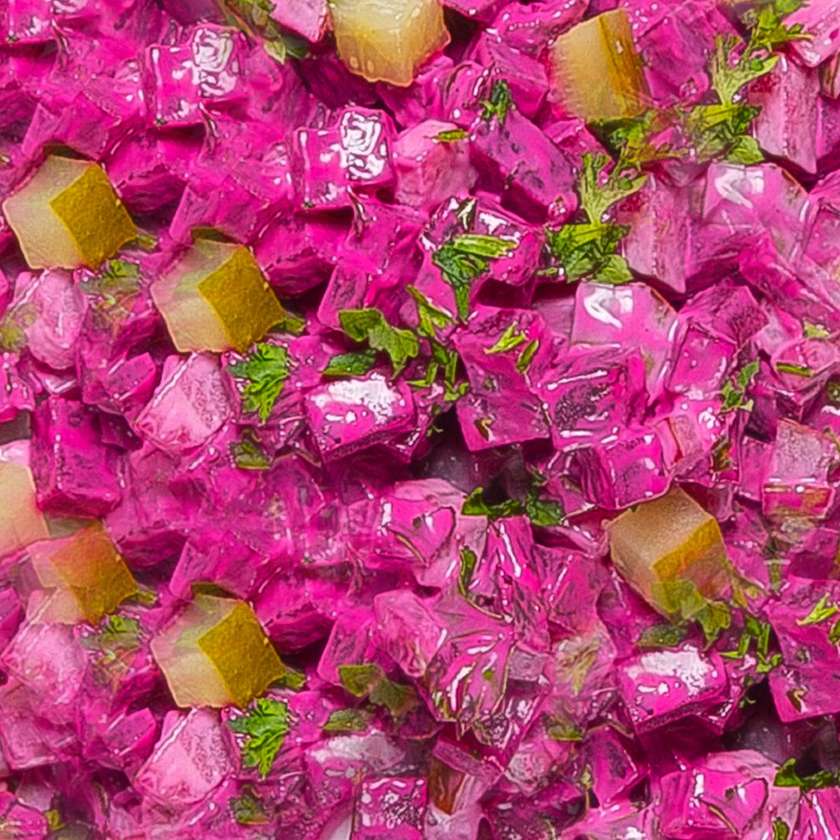 Burokėlių salotos su marinuotais agurkais