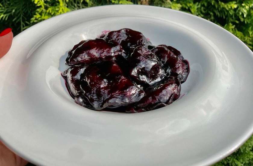 Super Blueberry Varenyky with Sour Cream