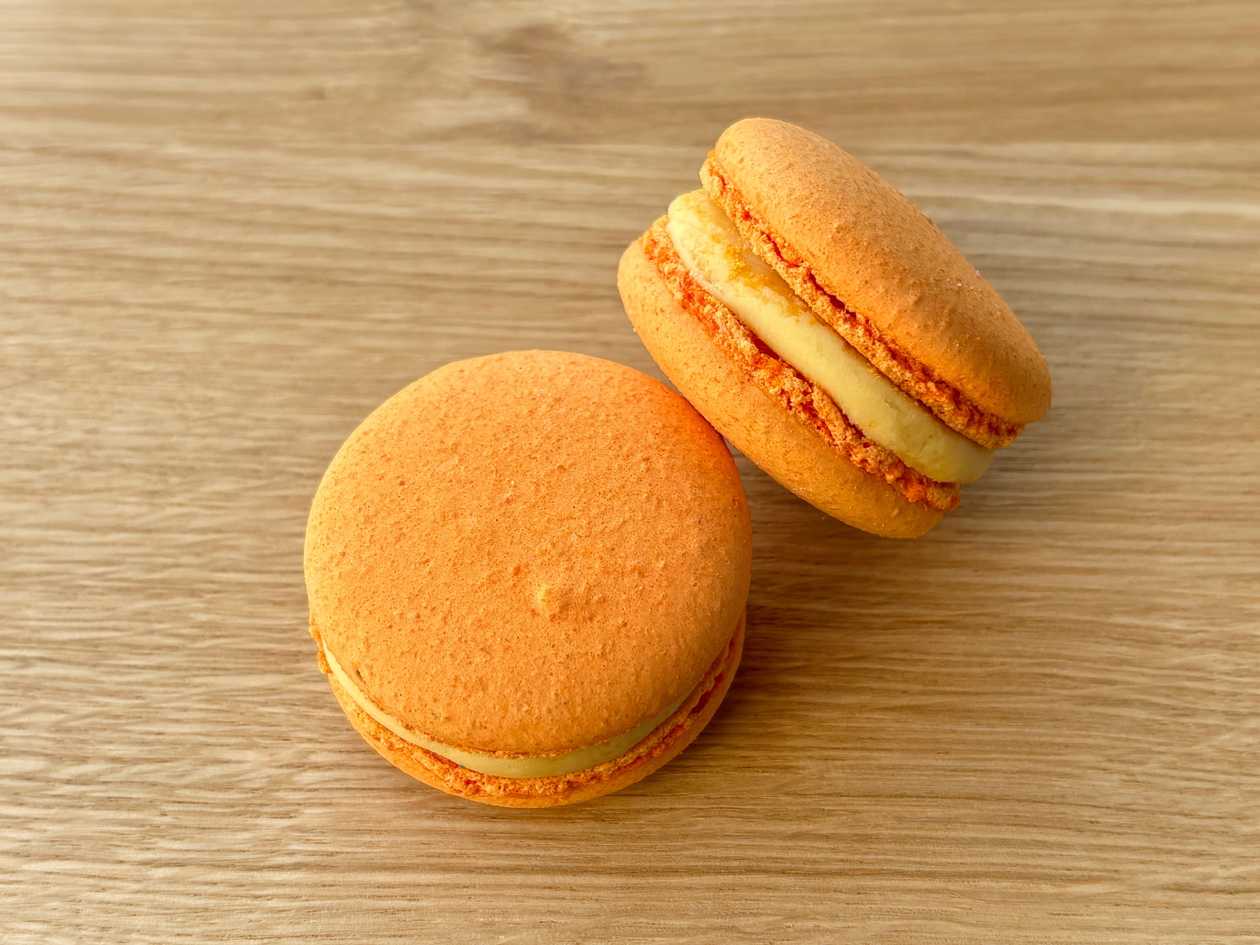 Macaron Dor Blue - Passion Fruit