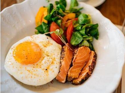 Crispy Rice with Tataki Salmon and Fried Egg