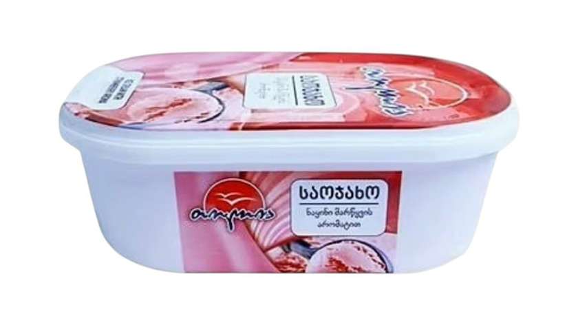 Ice Cream Family 1000 Ml Vanilla Plombir With Strawberry Jam