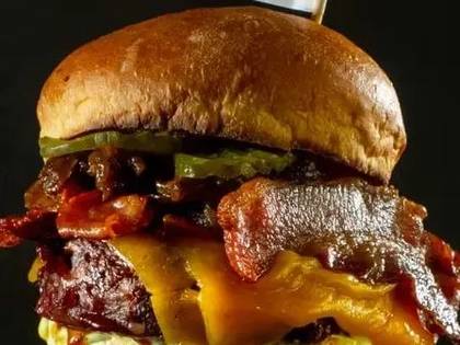 Smokey and The Burger