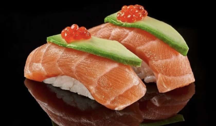 Salmon Nigiri (2 pcs.)