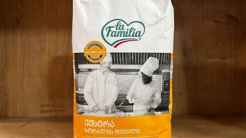 Flour "La Familia" Extra 1Kg